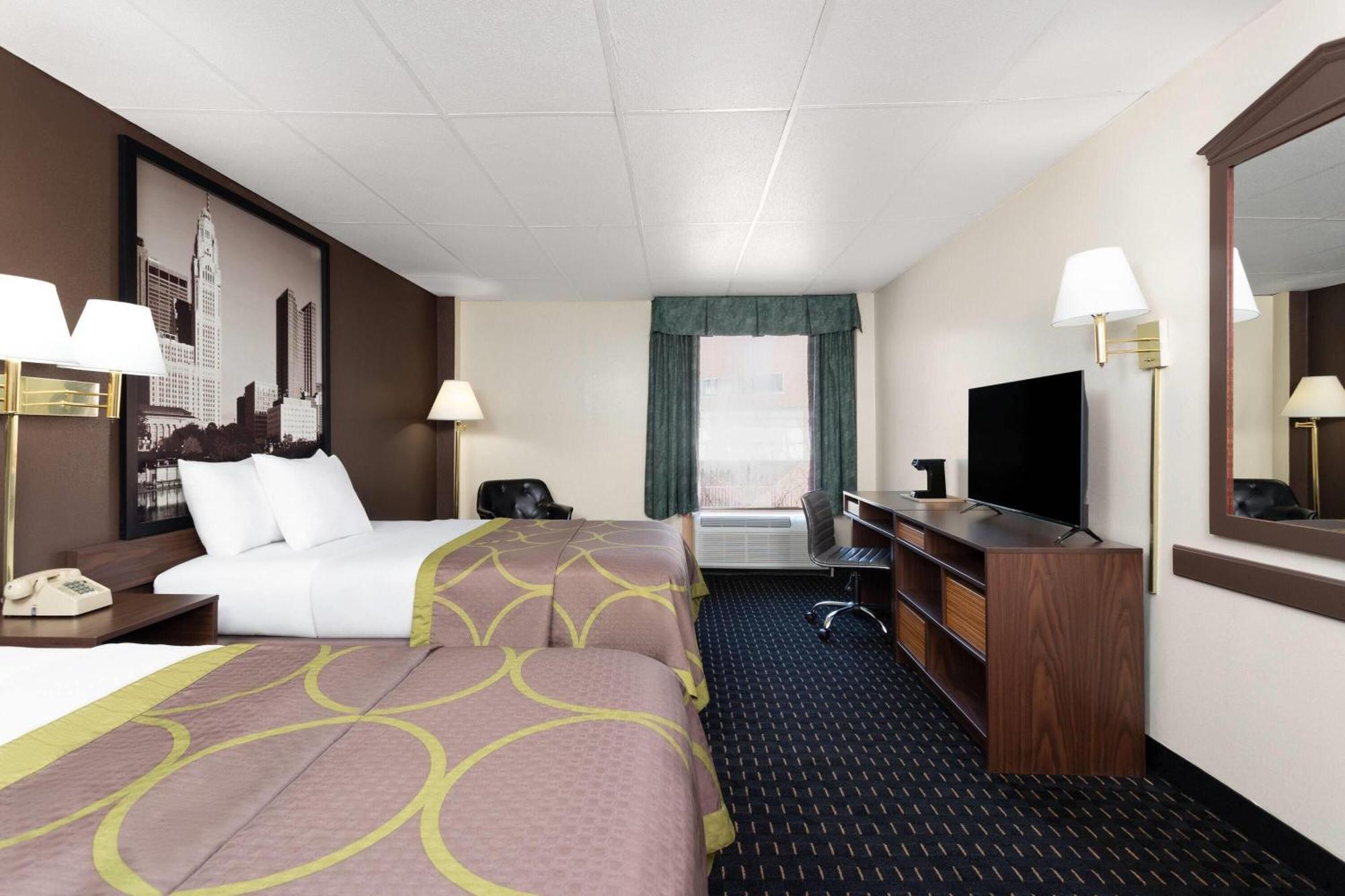 Super 8 By Wyndham Columbus Hotel Exterior foto
